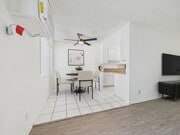 Photo - Woodman Apartments
