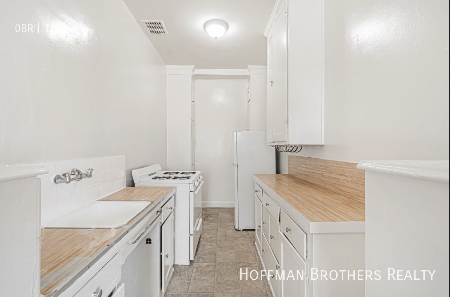 Photo - 3918 Beverly Blvd Unit 507