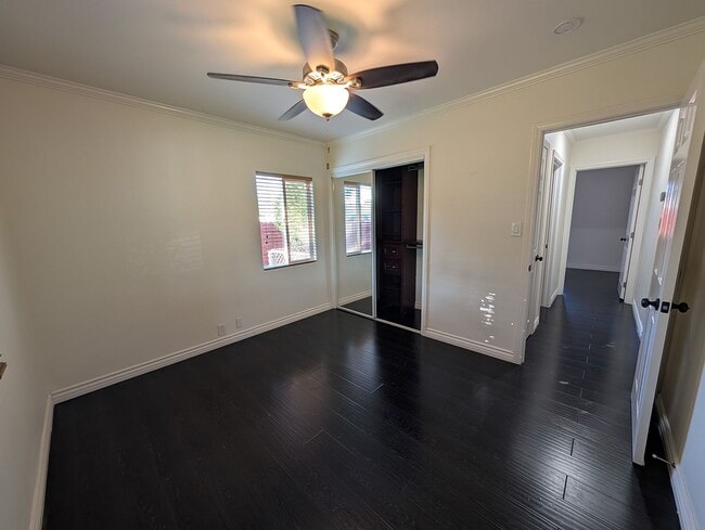 Photo - 4011 Kenmore Ave House