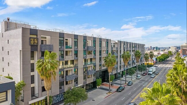 Photo - 1234 Wilshire Blvd Unit 415