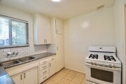 Photo - 5103 Cahuenga Blvd Apartment Unit 07