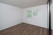 Photo - Beautiful 1BR in University Heights with Parking and Washer/Dryer Unit 02