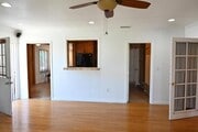 Photo - 1325 W 34th St