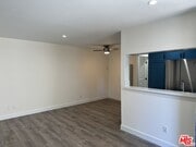 Photo - 27 Anchorage St Unit B