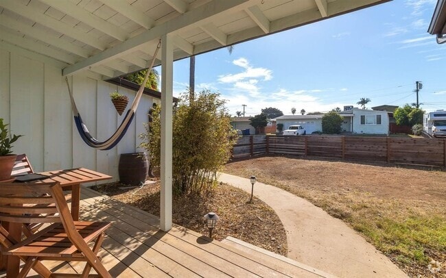 Building Photo - 352 Bonito Ave Unit 1 Rental