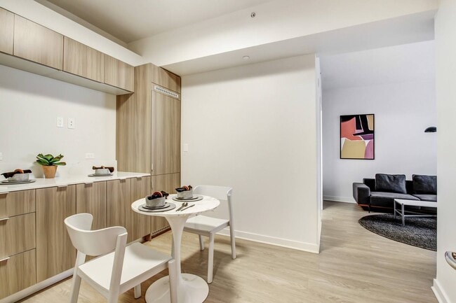 Photo - Wilshire Margot