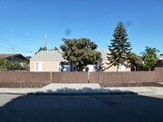 Photo - 787 18th St