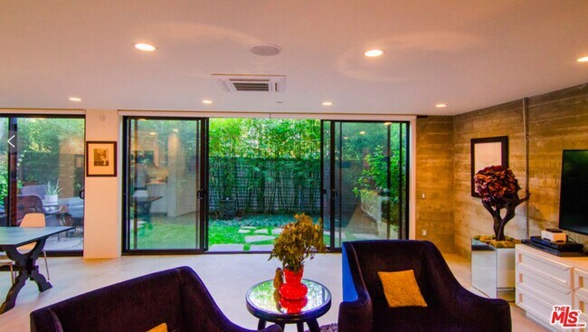 Photo - 2849 Seattle Dr