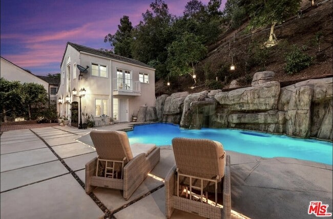Photo - 1174 Coldwater Canyon Dr House