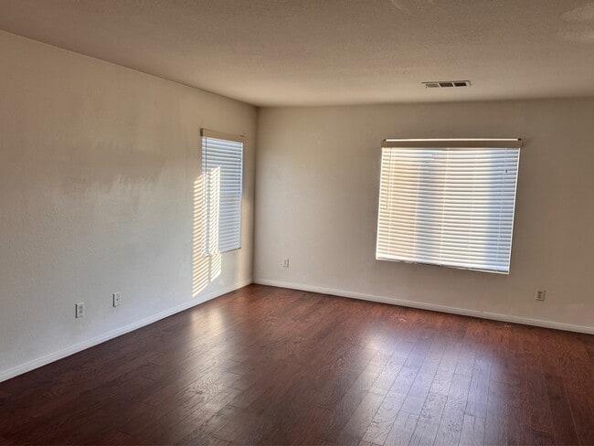 Photo - 14031 Crystal St