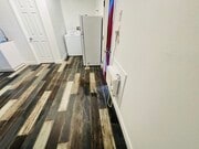 Photo - 152 W Tenth St