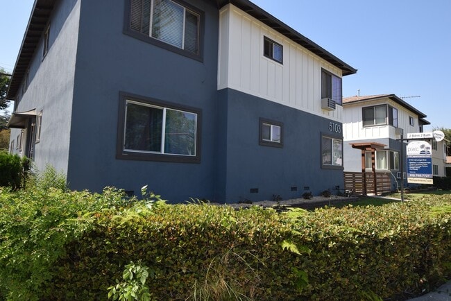Photo - 5103 Cahuenga Blvd Apartment Unit 07