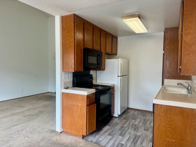 Photo - 5655 Riley St Unit 208