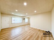 Photo - 13129 Oxnard St Apartment Unit 15