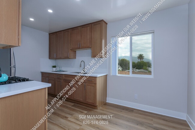 Photo - 60 Auburn Ave