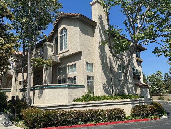 Photo - 630 Warwick Ave Townhome