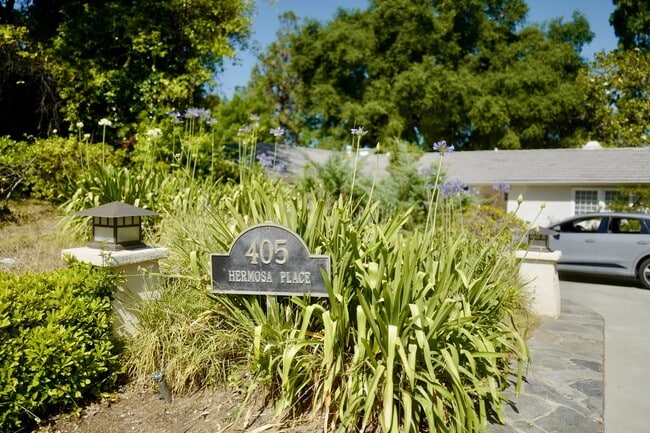 Coming Soon! Cozy home in South Pasadena. - Coming Soon! Cozy home in South Pasadena.