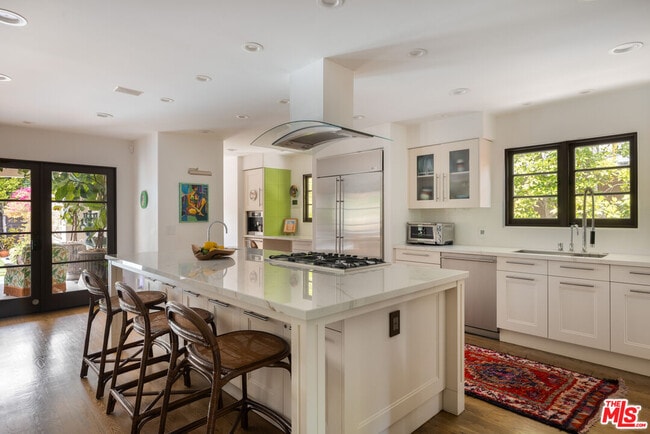 Photo - 1745 N Vista St