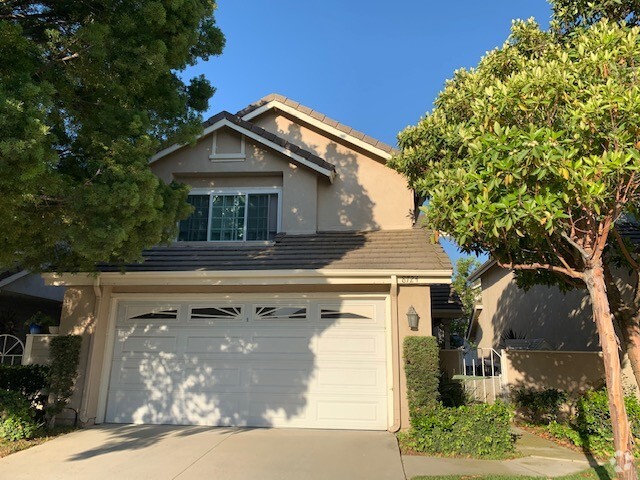 Two story house with 2 car garage - 8724 Edmonton Pl Rental