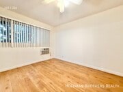 Photo - 1036 N Crescent Heights Blvd Unit 4