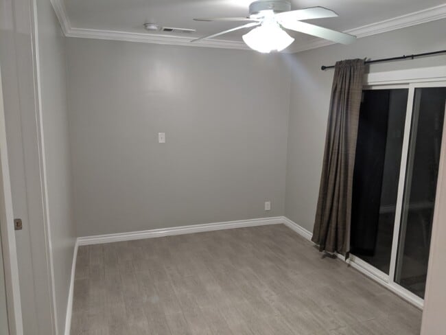 Building Photo - 2537 Maynard Dr