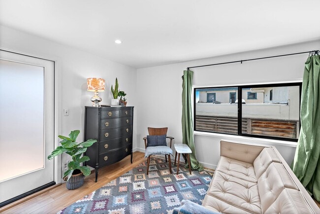 Photo - Woods Cove Ocean View Apartment