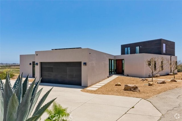 Building Photo - 5940 Filaree Heights Rd Rental