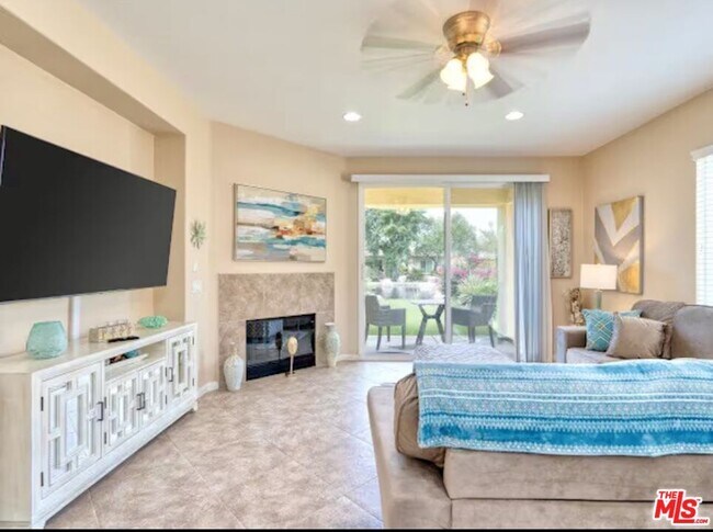 Photo - 82104 Hopkins Dr