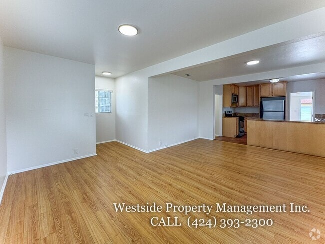 Building Photo - 4459 W 136th St Rental