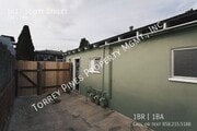 Photo - 1617 Scott St