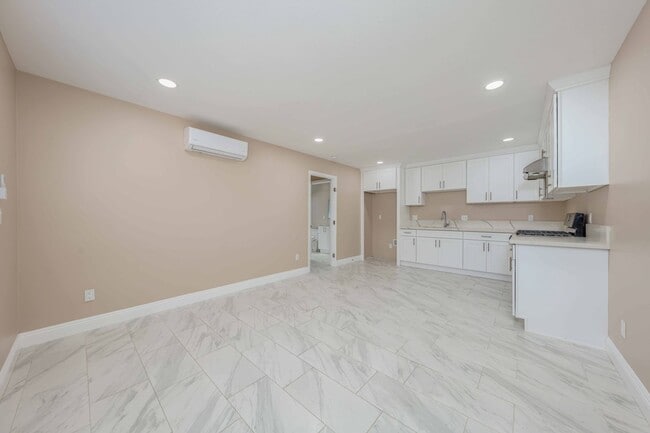 Photo - 12541 Fletcher Dr Unit JADU