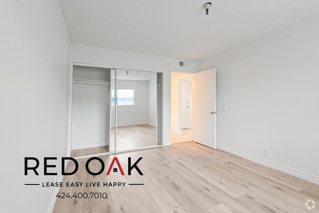 Building Photo - 4323 Eagle Rock Blvd Rental