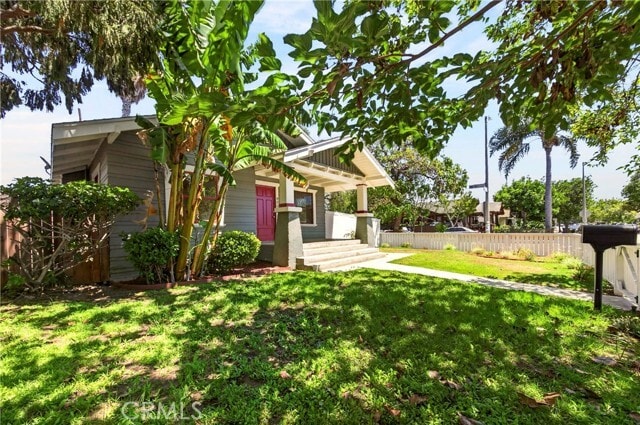 Photo - 800 Temple Ave