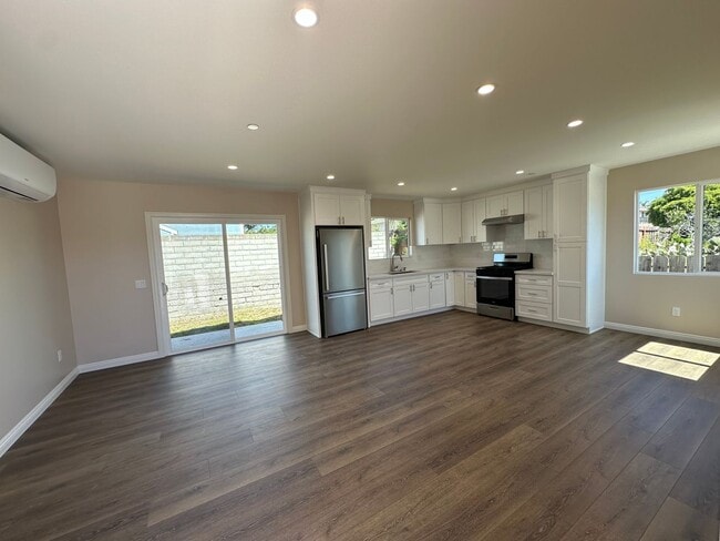 Photo - Newly Build 4-bedroom, 2 bath ADU!