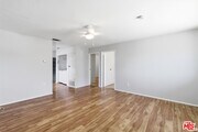 Photo - 2752 Guirado St