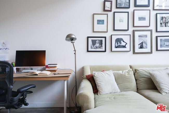 Photo - 700 Main St Unit 12