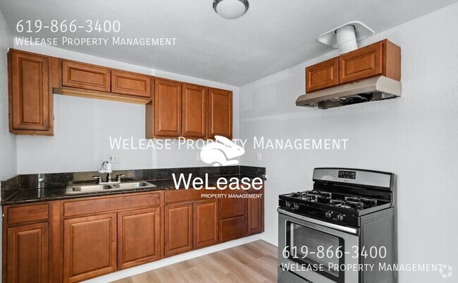 Building Photo - 3008 E 18th St Rental