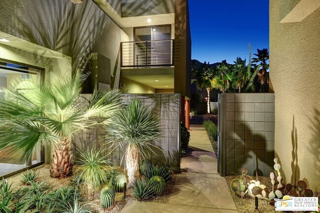 Photo - 1536 E Baristo Rd