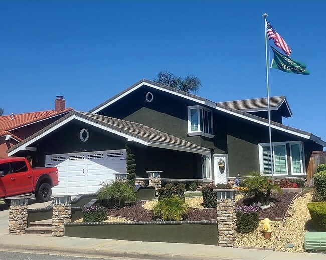 Building Photo - 22 Ridge Crest Cir