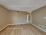 Photo - 10480 Hole Ave