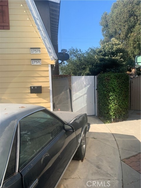 Photo - 1757 W Brentwood Pl Apartment Unit B