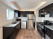 Photo - 141 N Parkwood Ave Unit 1