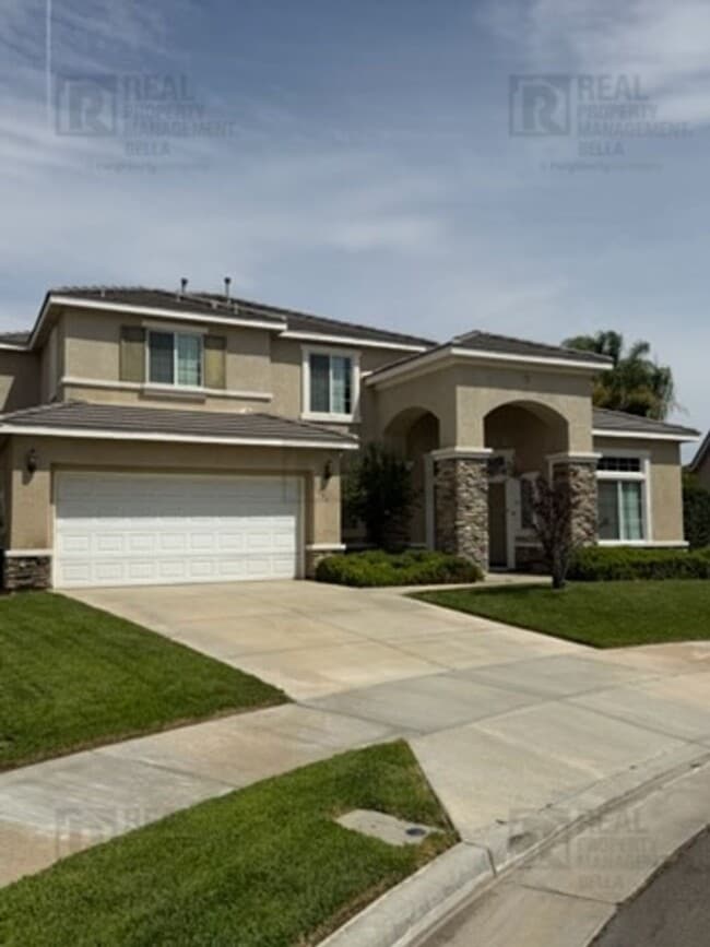 Photo - 756 Conlon Dr