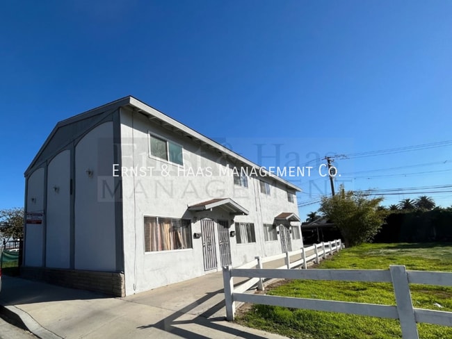 Building Photo - 5940 Atlantic Ave Unit B