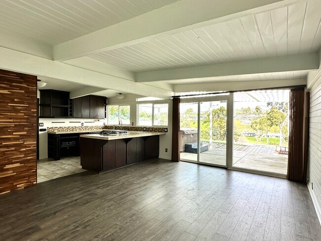 Building Photo - 264 Del Gado Rd Rental