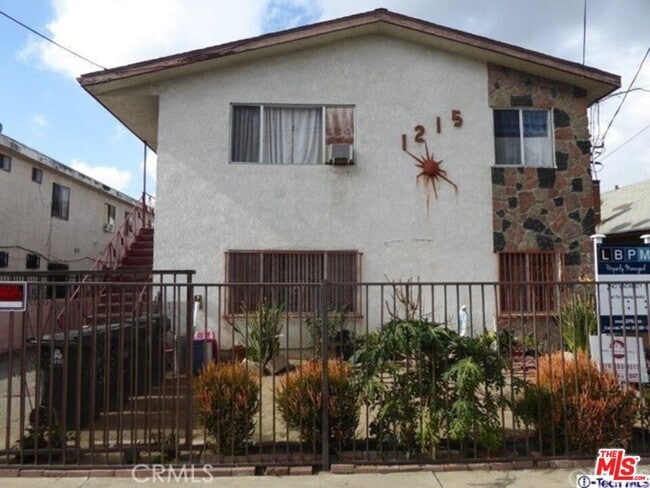 Building Photo - 1215 S Ardmore Ave