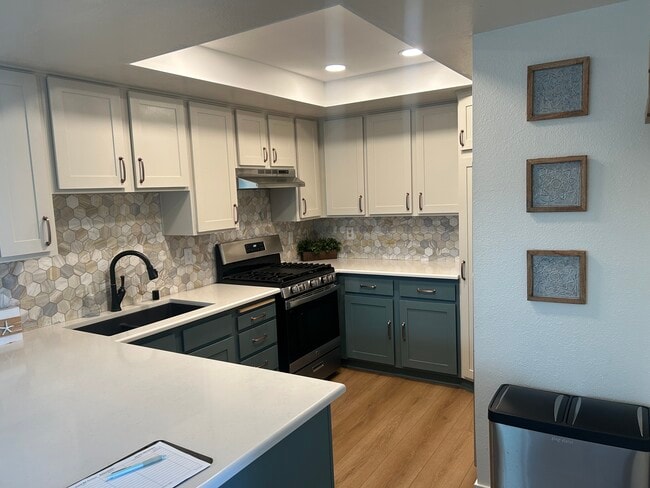 Kitchen - 25925 Oak St Unit 25925 Oak St. #104