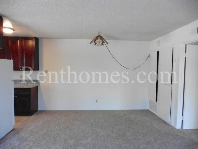 Photo - 11021 Via Asti