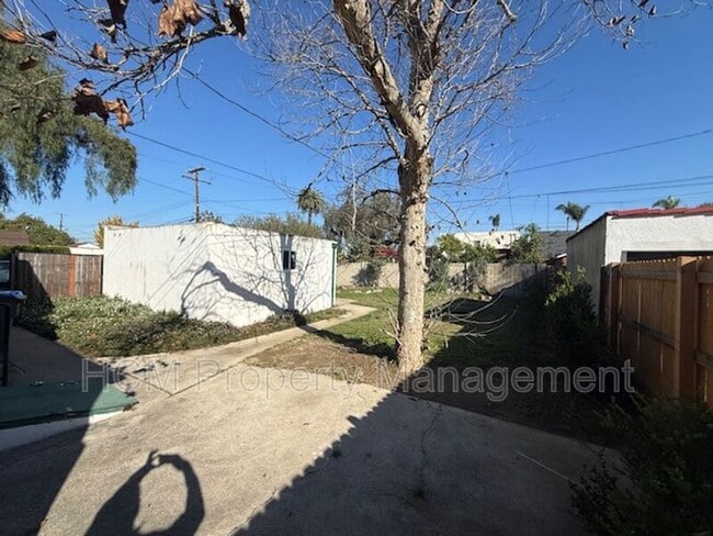 Photo - 1201 S Van Ness Ave