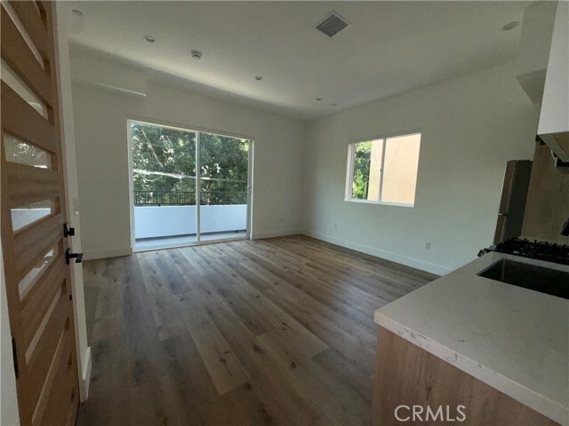 Photo - 5044 Laurel Canyon Blvd